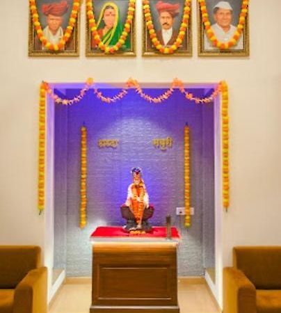 Saish Hotel Shirdi Eksteriør bilde