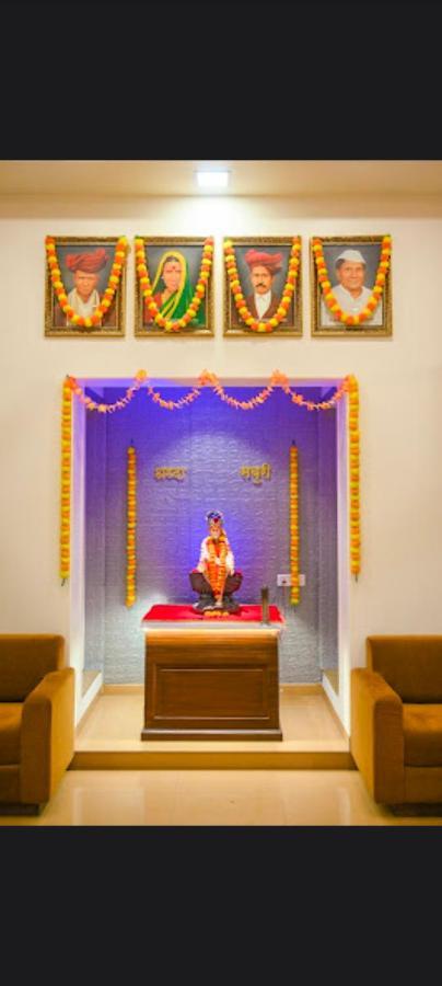 Saish Hotel Shirdi Eksteriør bilde