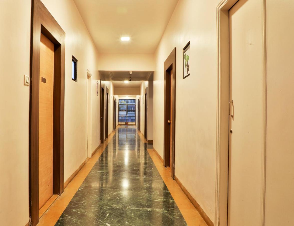 Saish Hotel Shirdi Eksteriør bilde