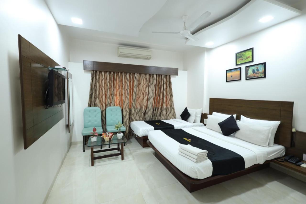 Saish Hotel Shirdi Eksteriør bilde