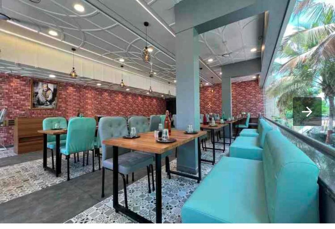 Saish Hotel Shirdi Eksteriør bilde